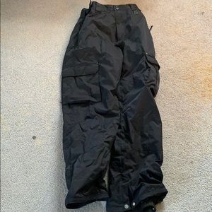 Billabong snowboarding/snow pants